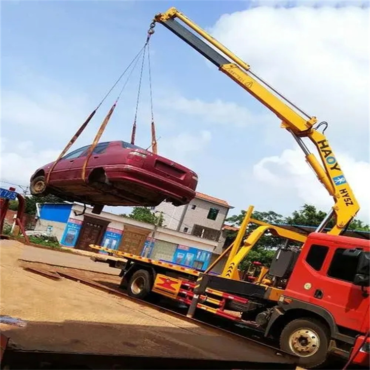 夹江吊车救援小汽车怎么吊